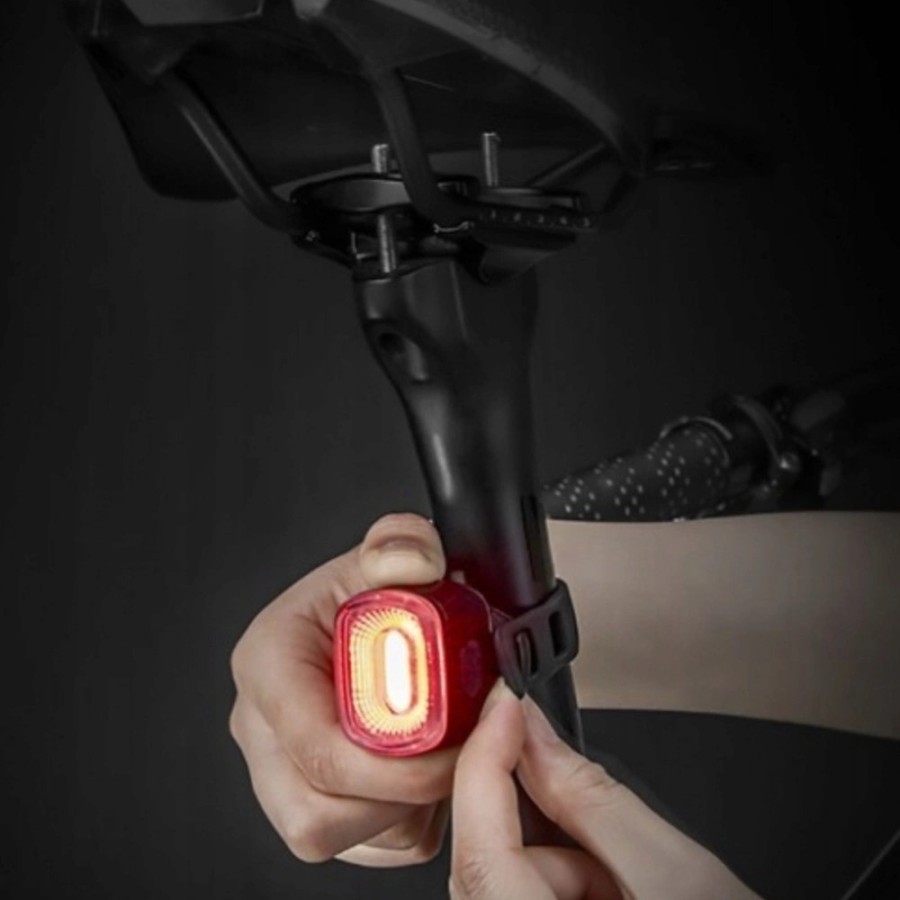 FEU ARRIÈRE DE VÉLO LED ROCKBROS Q2S AVEC SYSTÈME D'ARRÊT INTELLIGENT NOIR