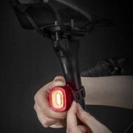 FEU ARRIÈRE DE VÉLO LED ROCKBROS Q2S AVEC SYSTÈME D'ARRÊT INTELLIGENT NOIR